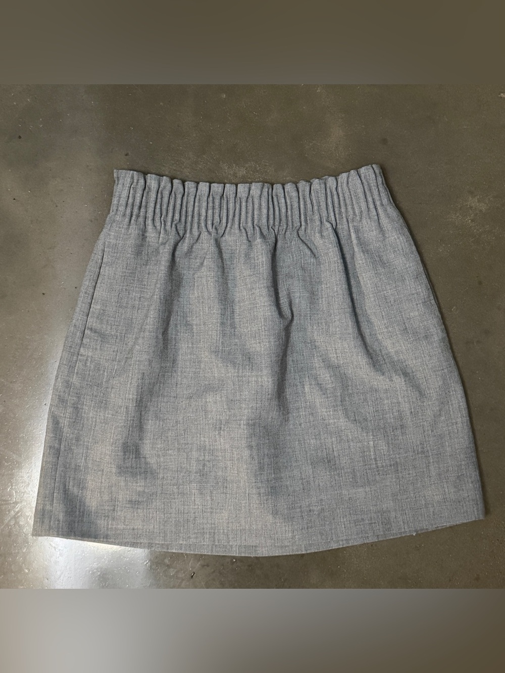 J Crew Mercantile Elastic Waist Gray Mini Skirt 2 pockets sz 2
